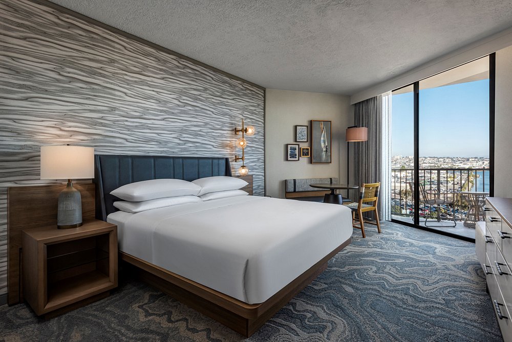 производители мебели для спален в роскошных отелях