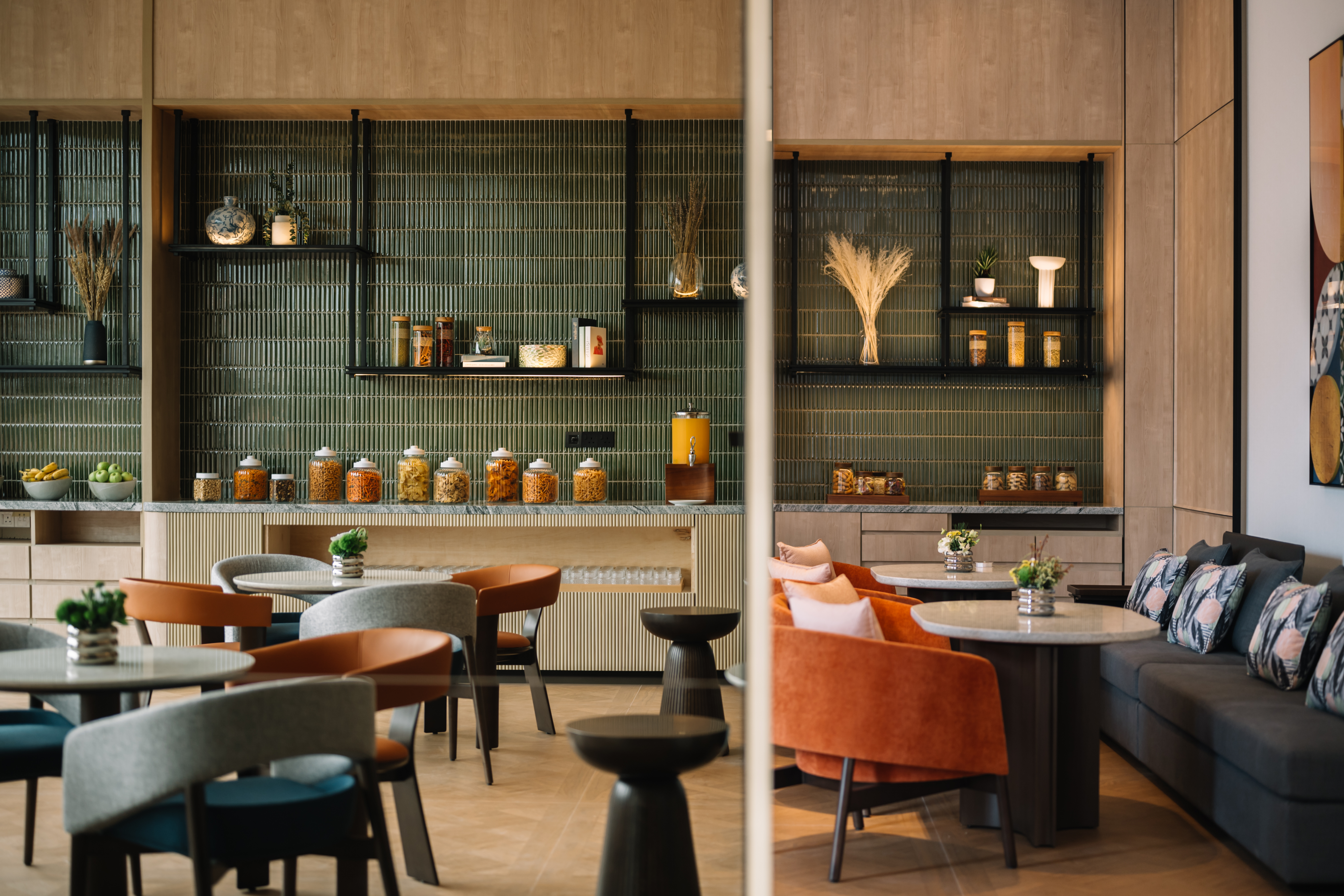 Отель мебель субподрядчик