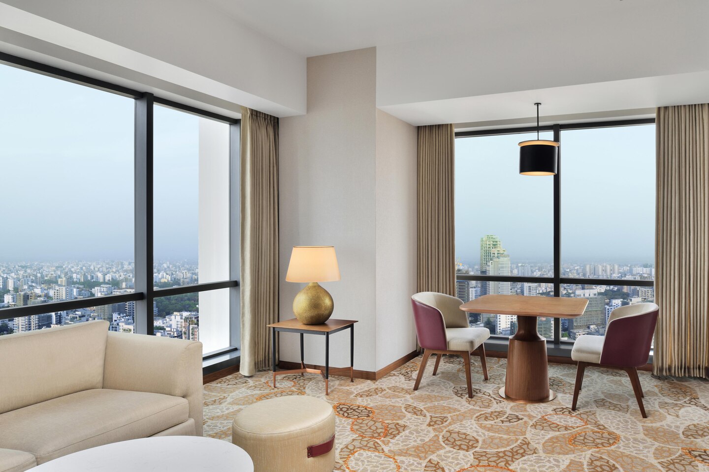 производители мебели для спален в роскошных отелях