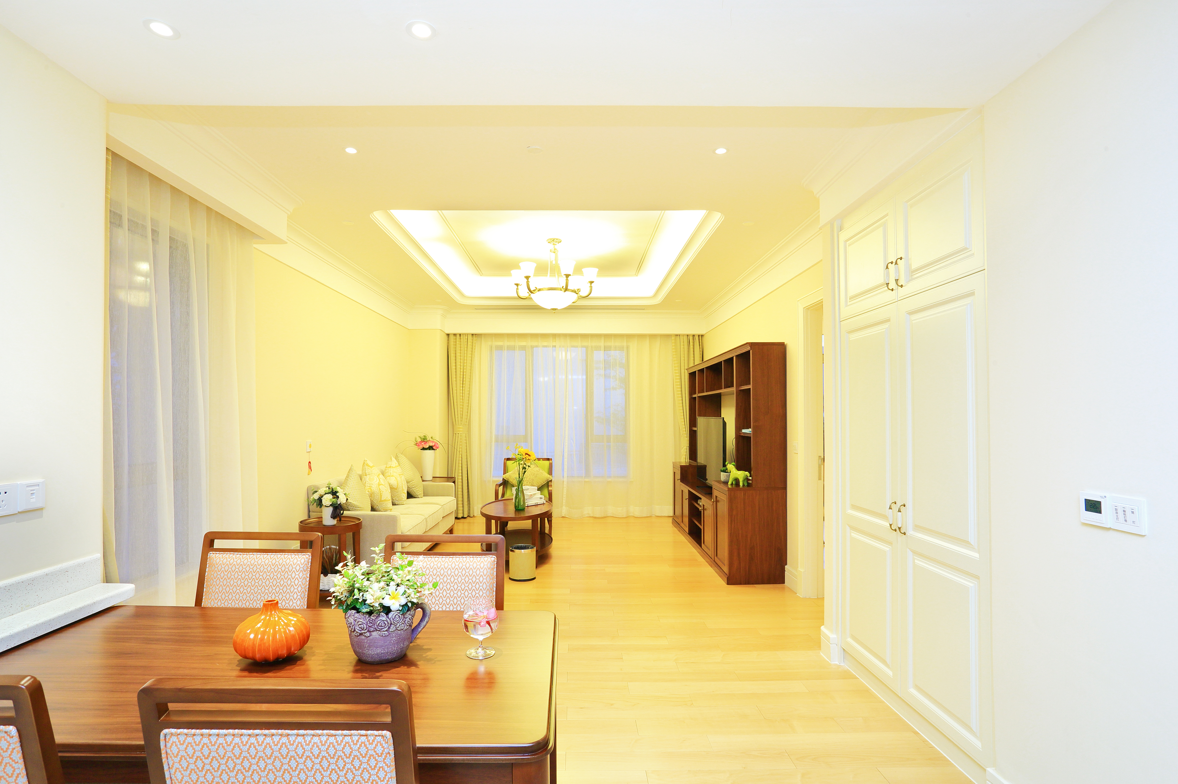 Важная китайская гостиничная мебель