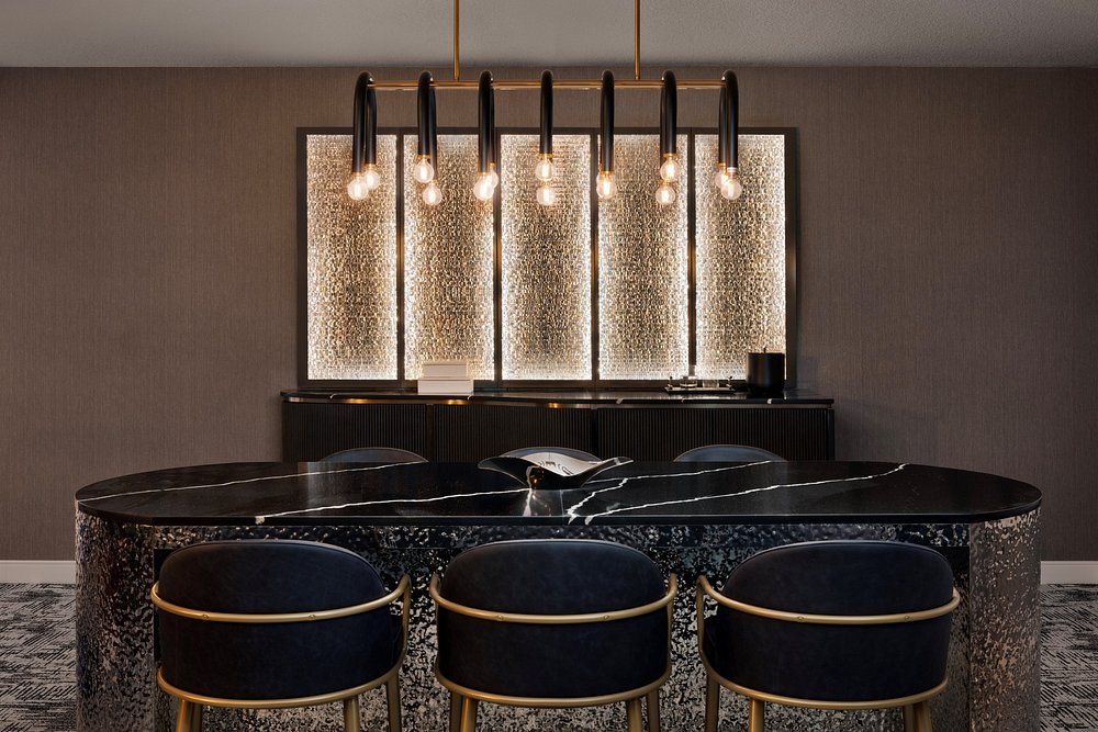 разобрать диван