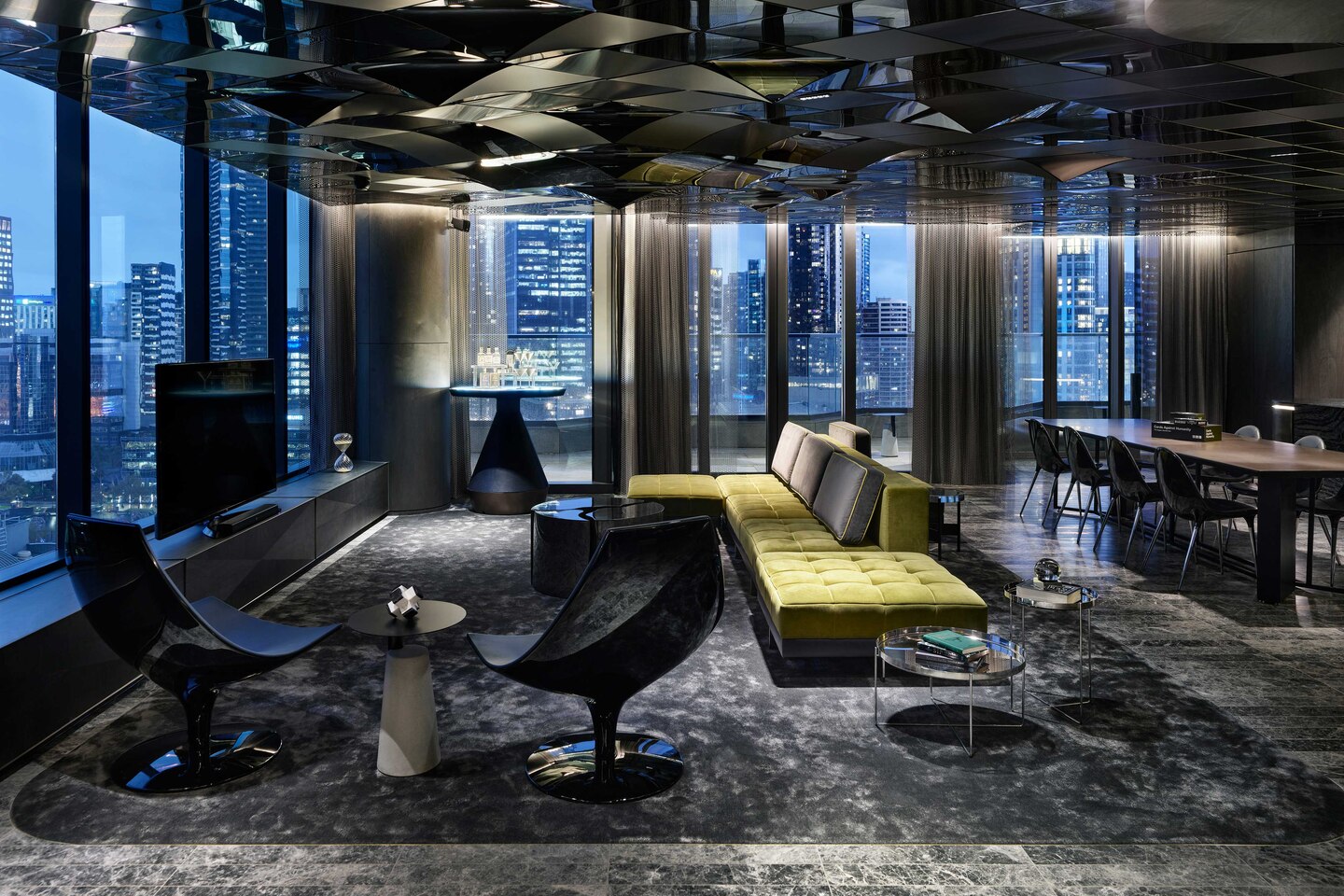  Гостиничные диваны ресторана